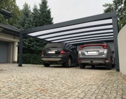 Nahaufnahme Doppelstegplatte klar für StarPort Stahlcarports